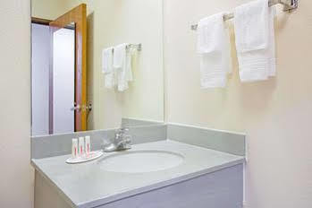 Red Roof Inn Jesup Extérieur photo